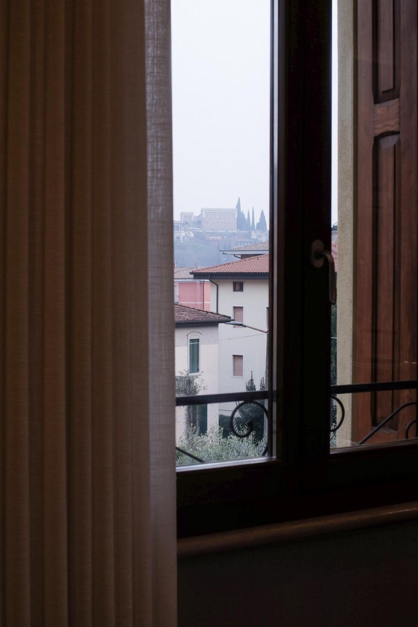 Naboo Verona Luxury Suites Exterior foto